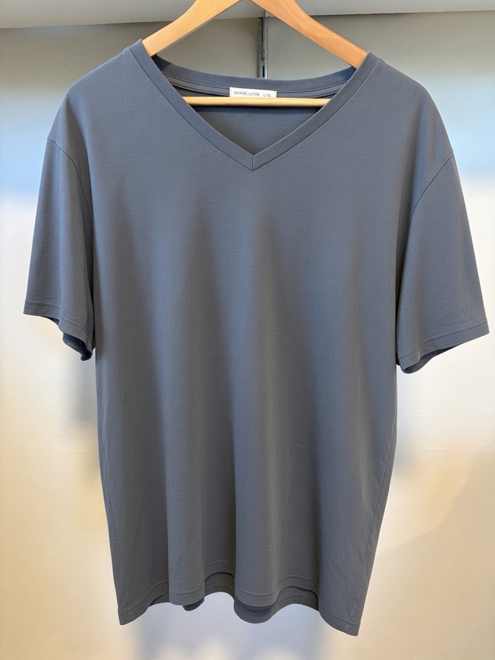 Marine Layer Mens V-Neck T-Shirt Charcoal Grey Supima Cotton Modal Size L/XL